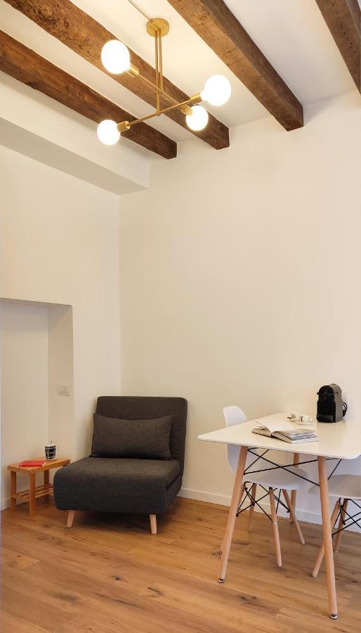 Milano Navigli Apartment - Via Vigevano Экстерьер фото